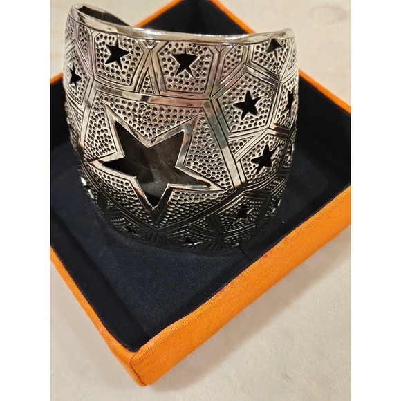 John Hardy Cuff Bracelet for a COWBOYS FAN Star Cutout Wide Band Sterling Silver - Picture 6 of 16